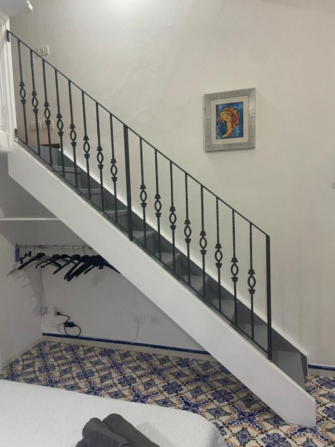 Апартаменты Casa Isabella Loc Turist Br Липари Экстерьер фото